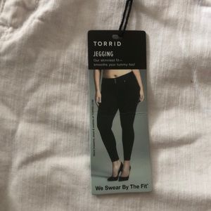 Brand New with tags white wash Torrid leggings !